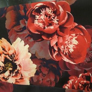 Asos-gorgeous floral strappy dress, quality fabric with stretch sweetheart cut